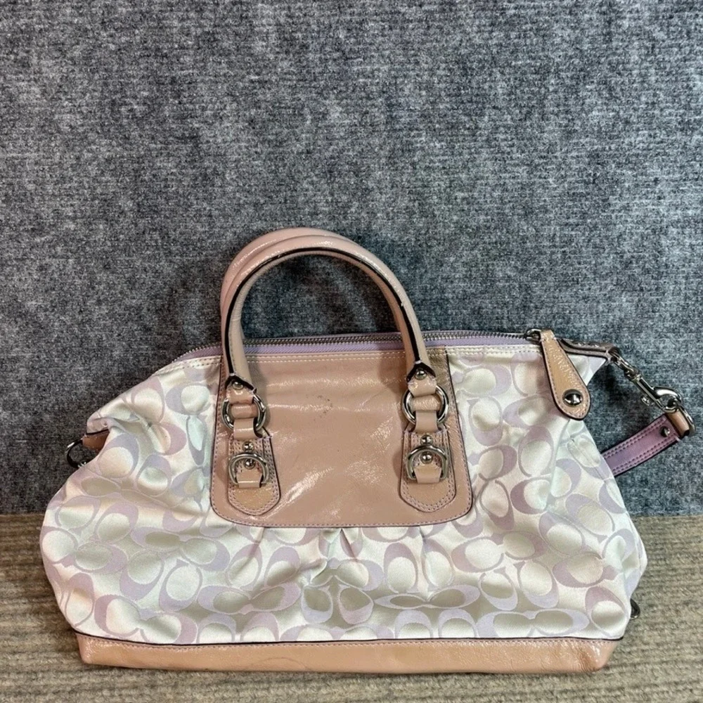 Coach Signature C Satchel Bag Lavender Pink Patent Leather Trim F15443